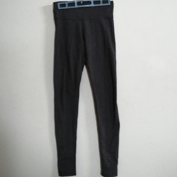 Grey Lululemon wunderunder - Picture 3 of 7